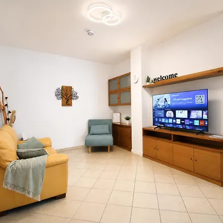 Essenza, Short-term In Apartment Lecce