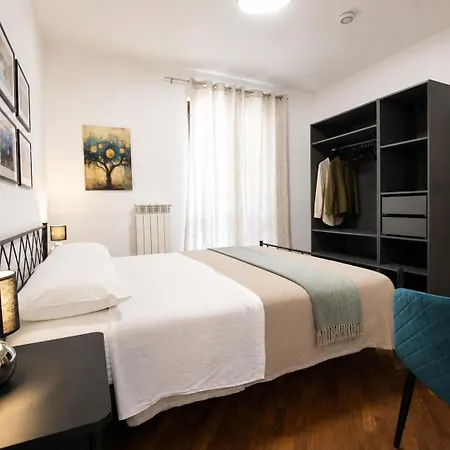 Essenza, Short-term In * Lecce
